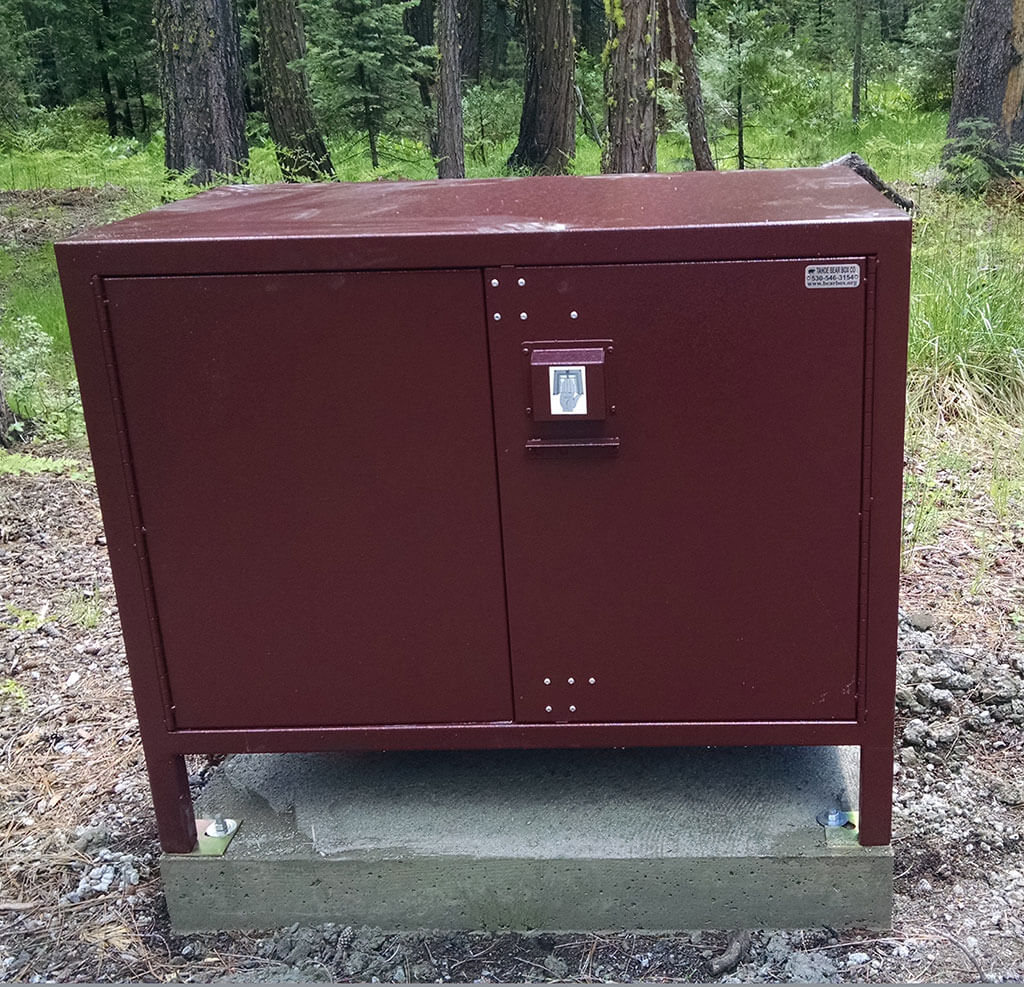 https://bearbox.org/wp-content/uploads/2020/05/Tahoe-Bear-Box-storage-locker.jpg